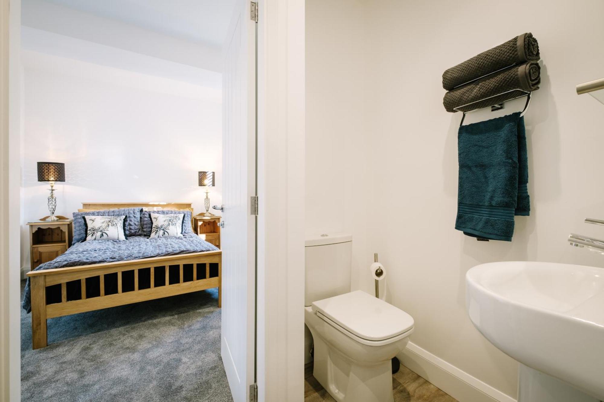 Oak View Apartment โบว์เนส ออน วินเดอเมียร์ ภายนอก รูปภาพ