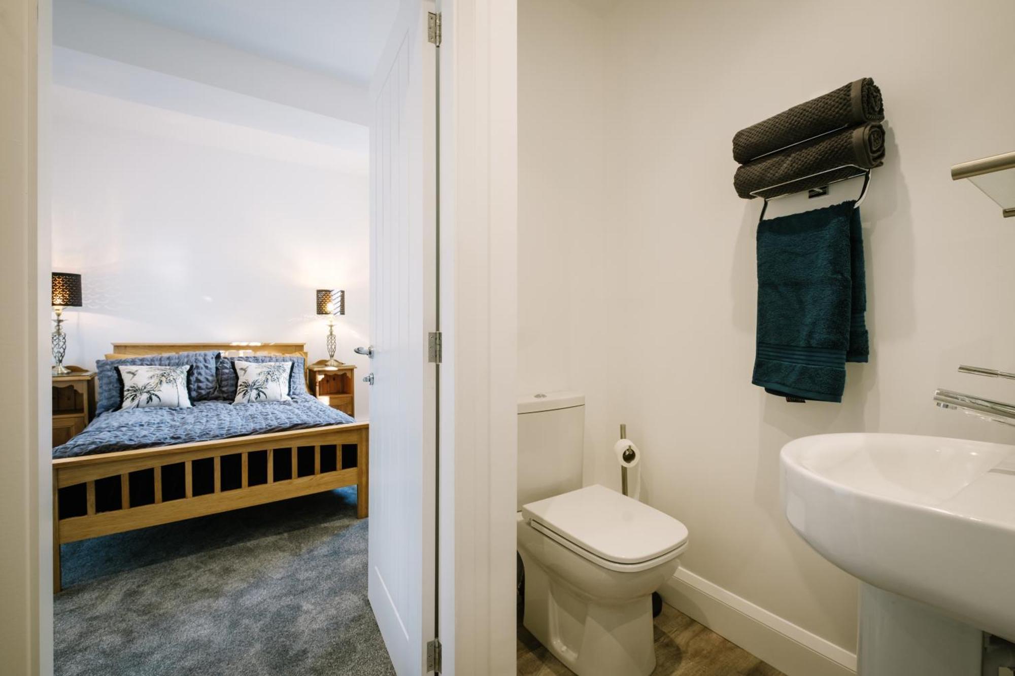 Oak View Apartment โบว์เนส ออน วินเดอเมียร์ ภายนอก รูปภาพ