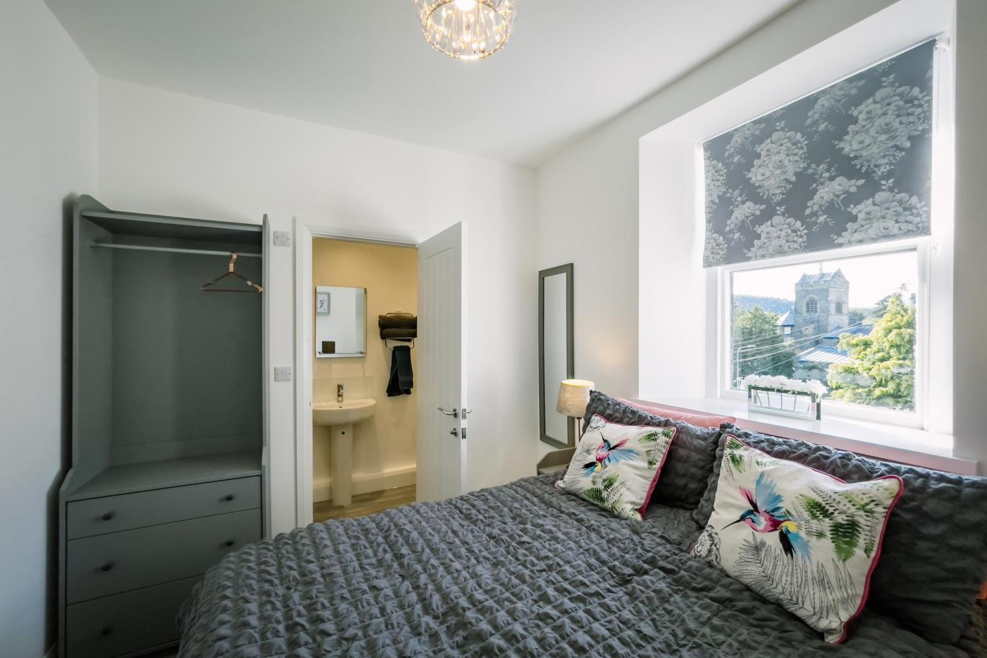 Oak View Apartment โบว์เนส ออน วินเดอเมียร์ ภายนอก รูปภาพ